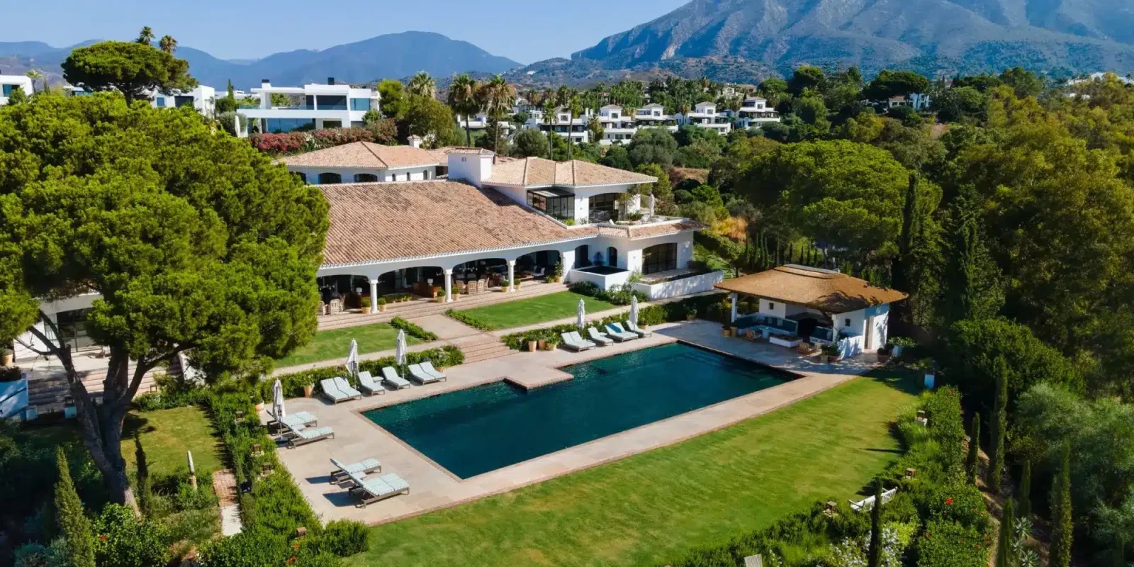 exterior-villa-gratitud-13