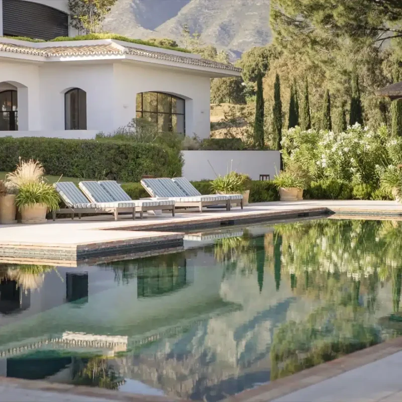 exterior villa gratitud marbella 5